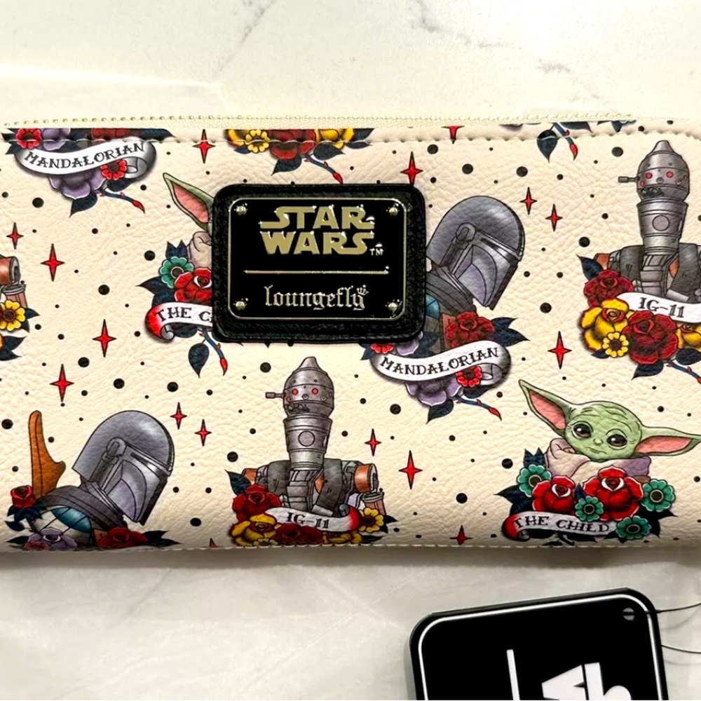 Exclusive Loungefly Disney Star Wars the Mandalorian Tattoo Print Wallet NEW